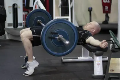 Hip thrust: Finish
