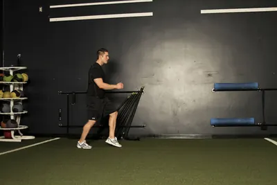 High knees: Start